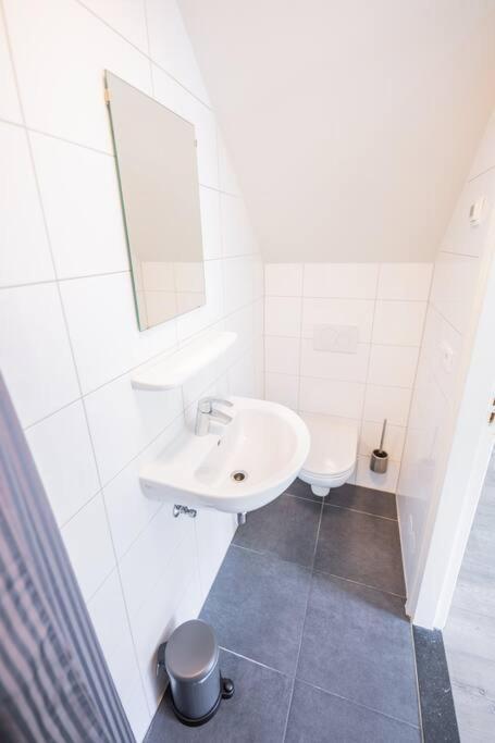 Lovely 3 Bedroom Apartment In Eindhoven 65M2 - Sd23N ภายนอก รูปภาพ